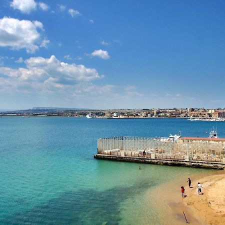 Independent Room Near Ortigia Island Syrakus Exterior foto