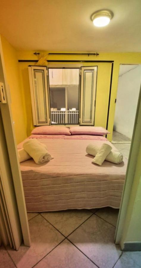 Independent Room Near Ortigia Island Syrakus Exterior foto